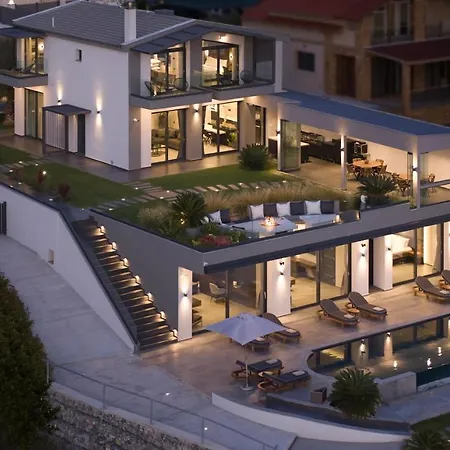 Omnia - Luxury Bound On Earth * Nea Moudania