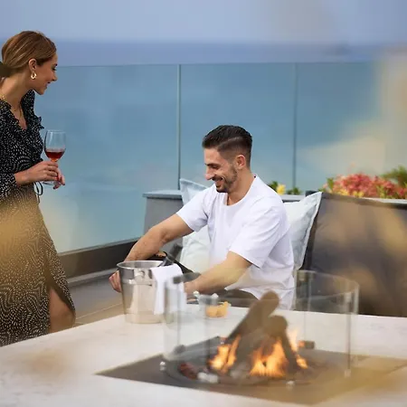 Omnia - Luxury Bound On Earth