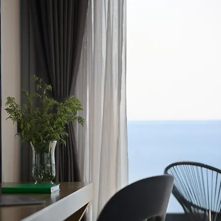 Villa Omnia - Luxury Bound On Earth Nea Moudania