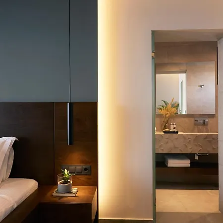 Omnia - Luxury Bound On Earth Villa *