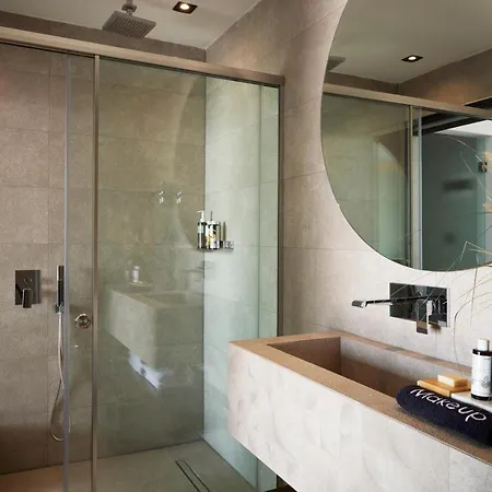 Villa Omnia - Luxury Bound On Earth *