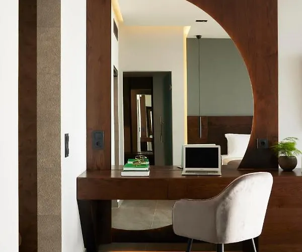 Omnia - Luxury Bound On Earth Villa *