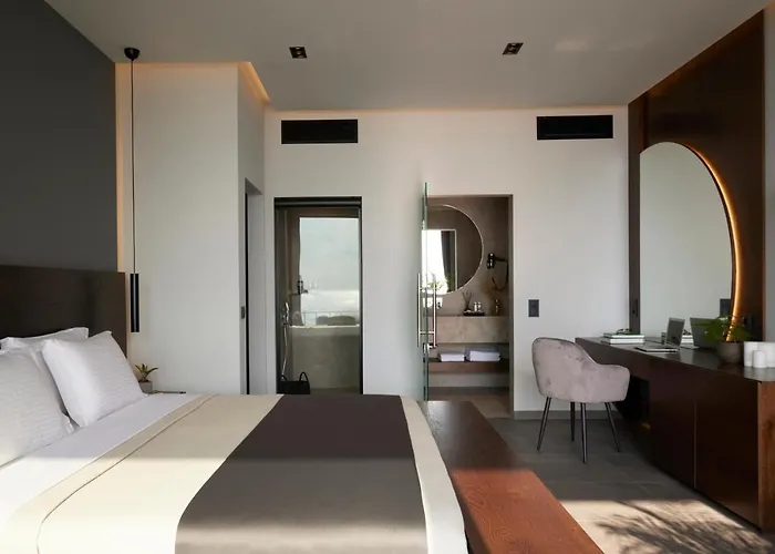 Villa Omnia - Luxury Bound On Earth