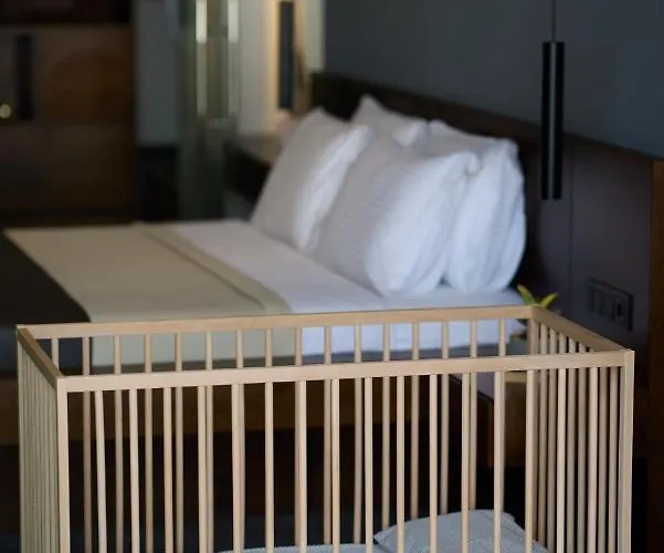 Omnia - Luxury Bound On Earth