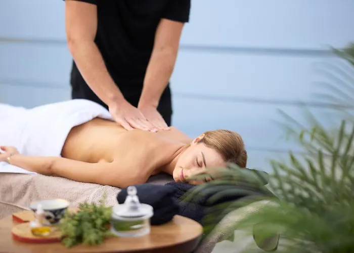 Villa Omnia - Luxury Bound On Earth