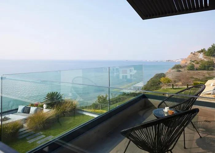 Villa Omnia - Luxury Bound On Earth Nea Moudania