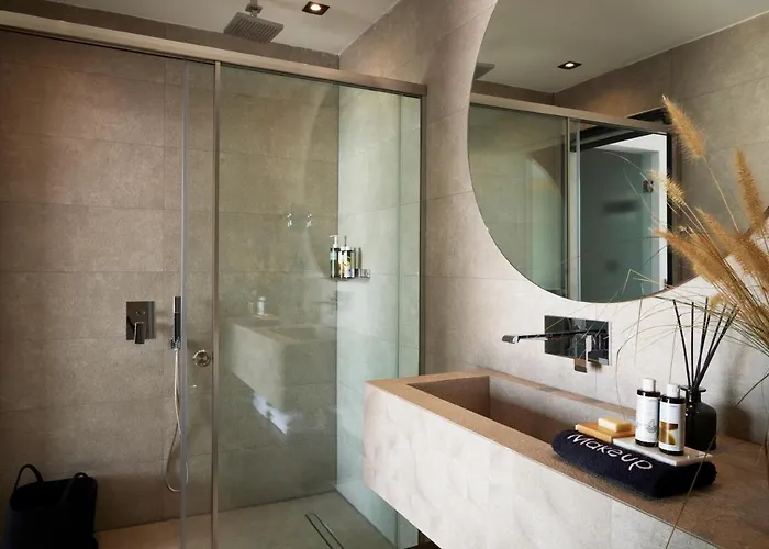 Villa Omnia - Luxury Bound On Earth *