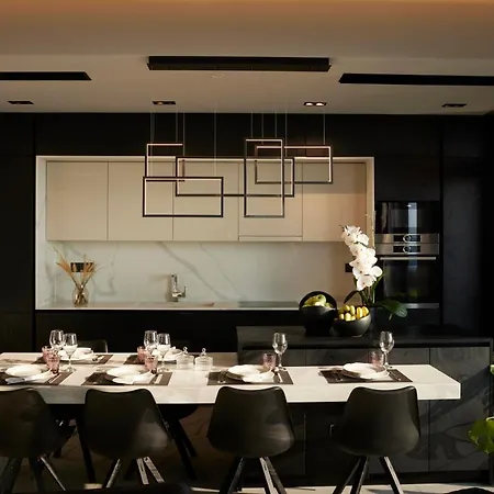 Villa Omnia - Luxury Bound On Earth Nea Moudania