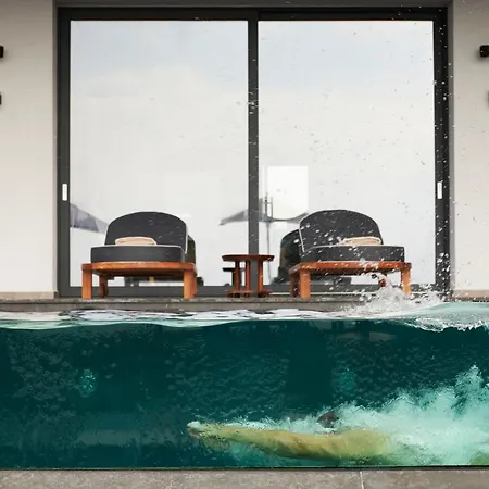 Villa Omnia - Luxury Bound On Earth Nea Moudania