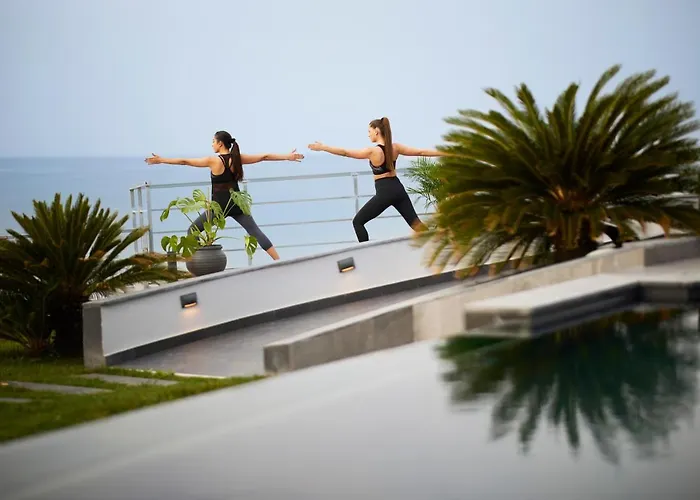 Omnia - Luxury Bound On Earth *