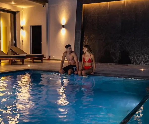 Villa Omnia - Luxury Bound On Earth