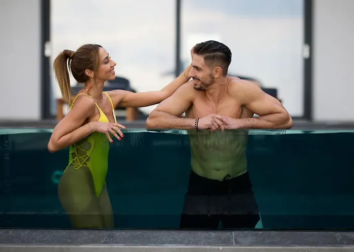 Villa Omnia - Luxury Bound On Earth *