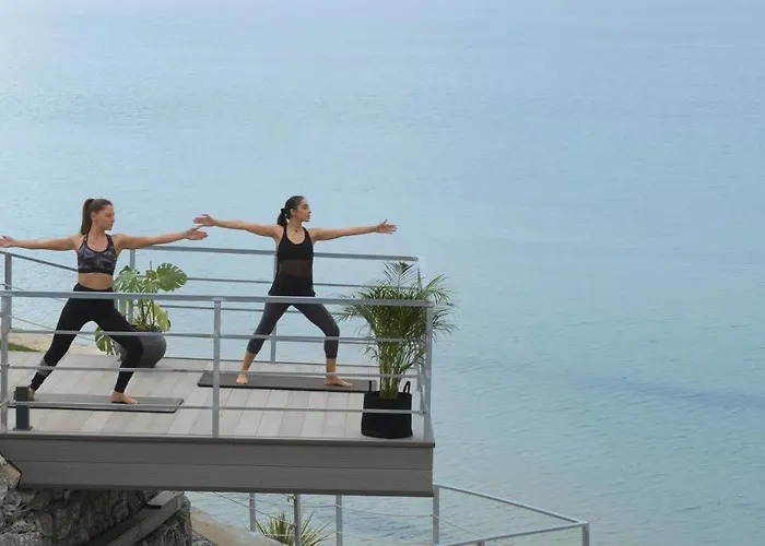 Villa Omnia - Luxury Bound On Earth Nea Moudania